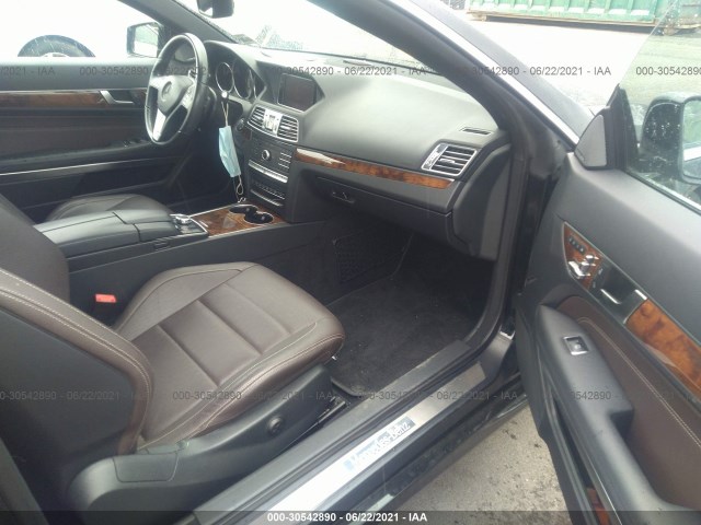 Photo 4 VIN: WDDKK7DF2GF319908 - MERCEDES-BENZ E-CLASS 