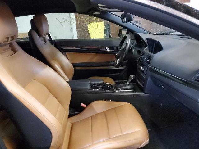 Photo 4 VIN: WDDKK7DF3DF194591 - MERCEDES-BENZ E 550 