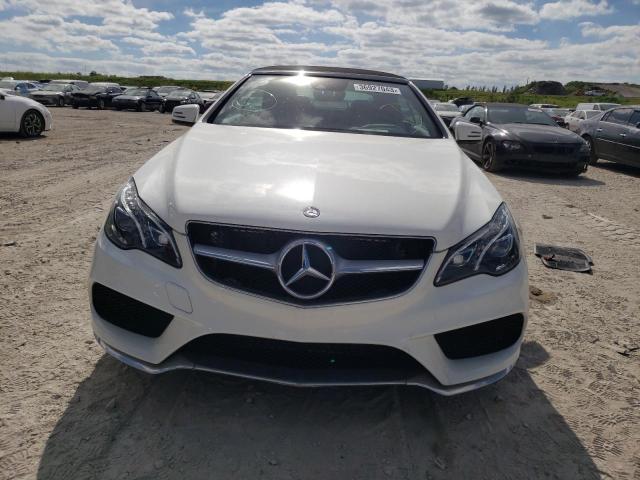 Photo 4 VIN: WDDKK7DF3GF334353 - MERCEDES-BENZ E 550 