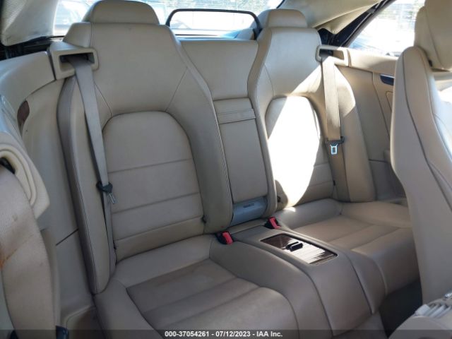 Photo 7 VIN: WDDKK7DF7CF149426 - MERCEDES-BENZ E 550 