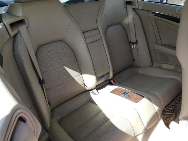 Photo 5 VIN: WDDKK7DF8CF152187 - MERCEDES-BENZ E 550 