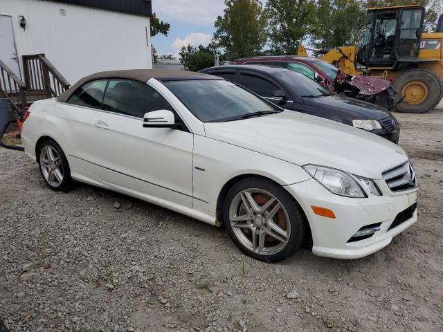 Photo 3 VIN: WDDKK7DFXCF151672 - MERCEDES-BENZ E 550 