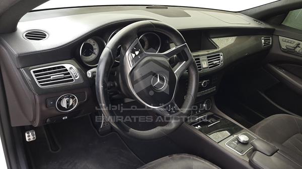 Photo 13 VIN: WDDLJ5KB3DA065842 - MERCEDES-BENZ CLS 500 