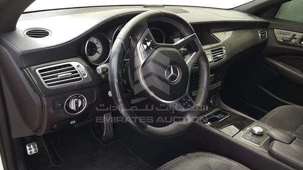 Photo 9 VIN: WDDLJ5KB3DA065842 - MERCEDES-BENZ CLS 500 