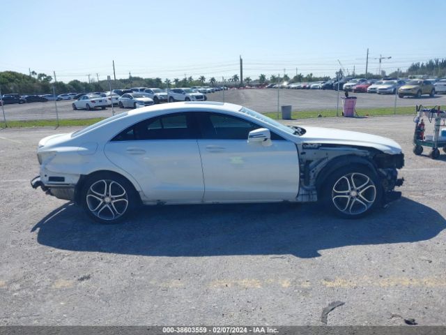 Photo 5 VIN: WDDLJ6FB2FA156930 - MERCEDES-BENZ CLS 400 