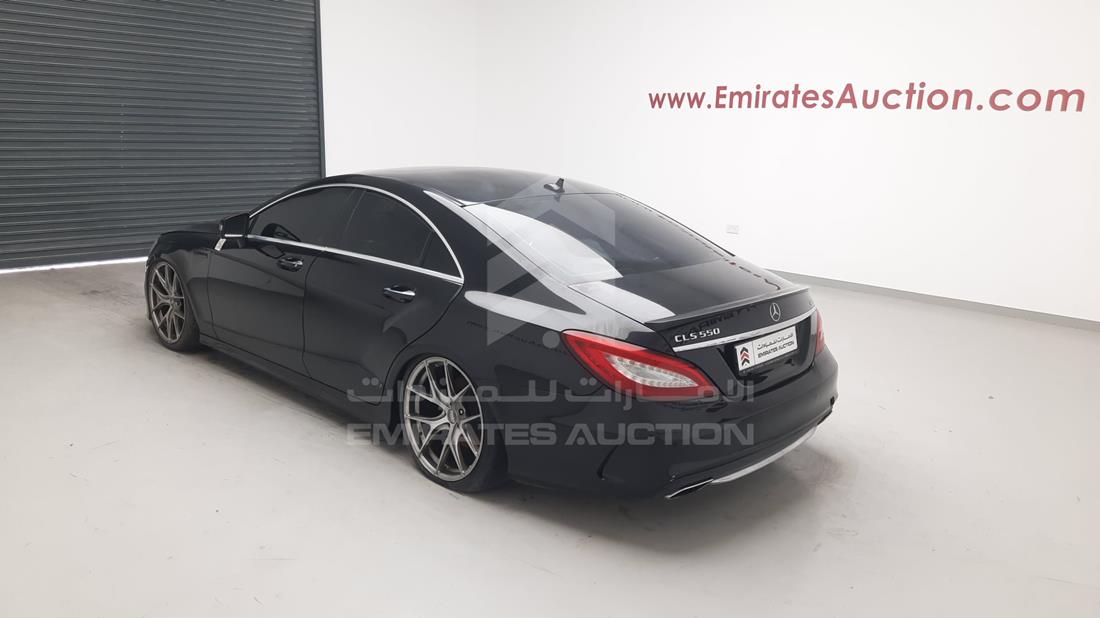 Photo 9 VIN: WDDLJ7DB4GA175313 - MERCEDES CLS 550 