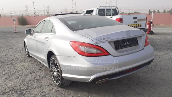 Photo 8 VIN: WDDLJ7DB6CA027609 - MERCEDES-BENZ CLS 500 