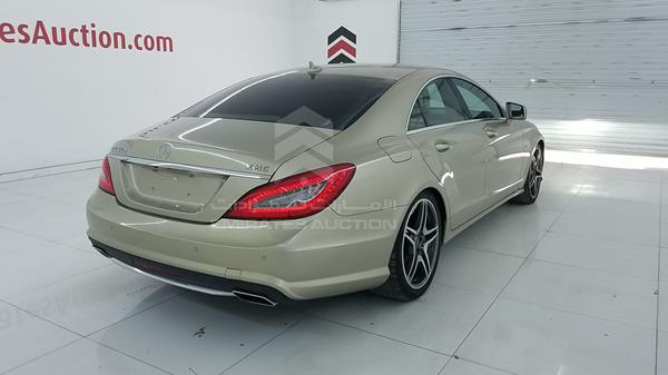 Photo 9 VIN: WDDLJ7DB7CA012472 - MERCEDES-BENZ CLS 550 