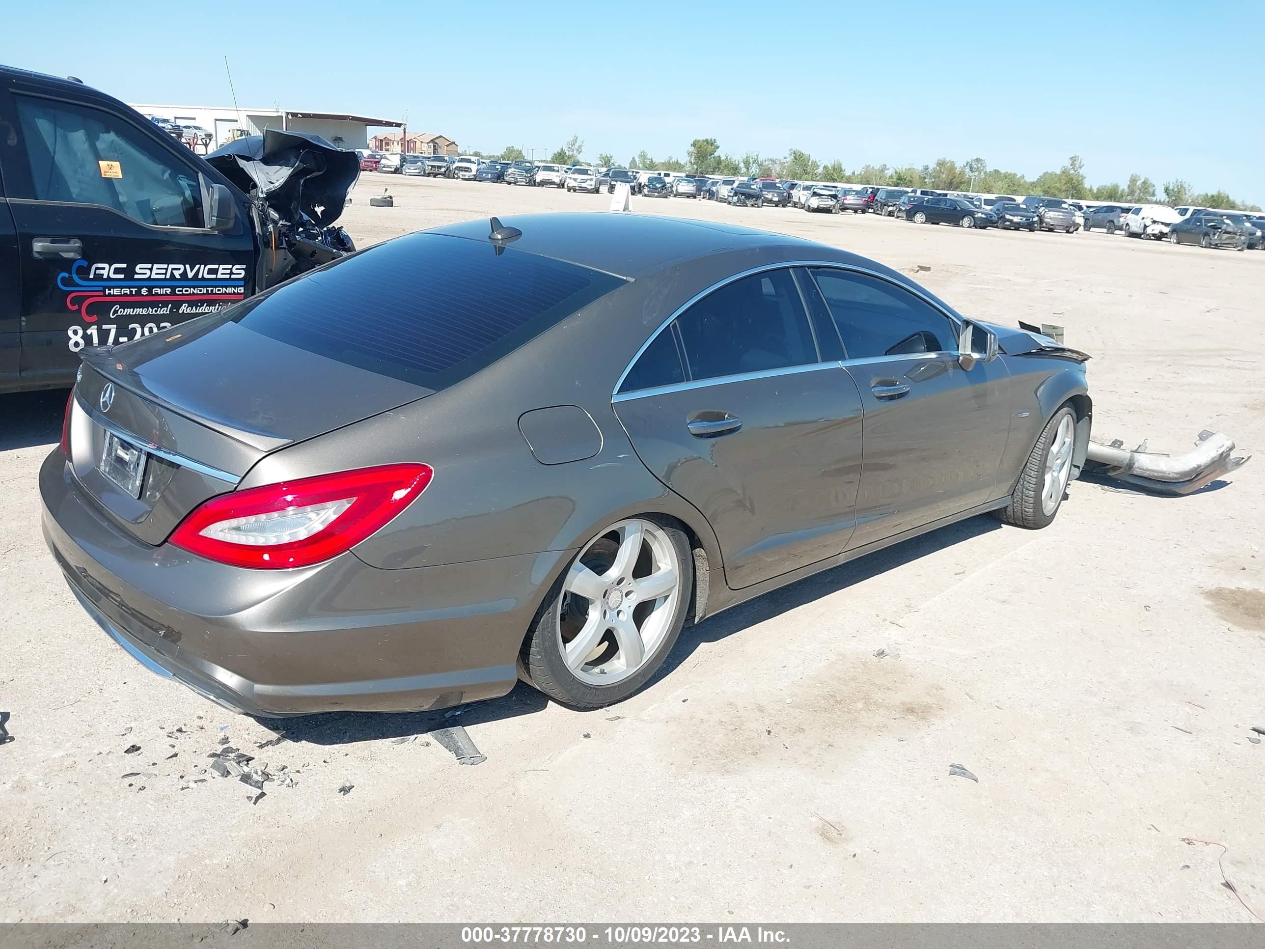 Photo 3 VIN: WDDLJ7DB7CA036013 - MERCEDES-BENZ CLS-KLASSE 