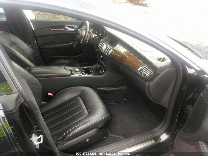 Photo 4 VIN: WDDLJ7DB8CA013033 - MERCEDES-BENZ CLS-KLASSE 