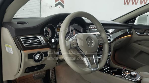 Photo 10 VIN: WDDLJ7DB8EA116259 - MERCEDES-BENZ CLS 550 