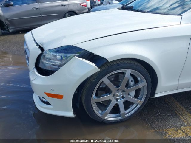 Photo 5 VIN: WDDLJ7DB9EA127691 - MERCEDES-BENZ CLS 550 