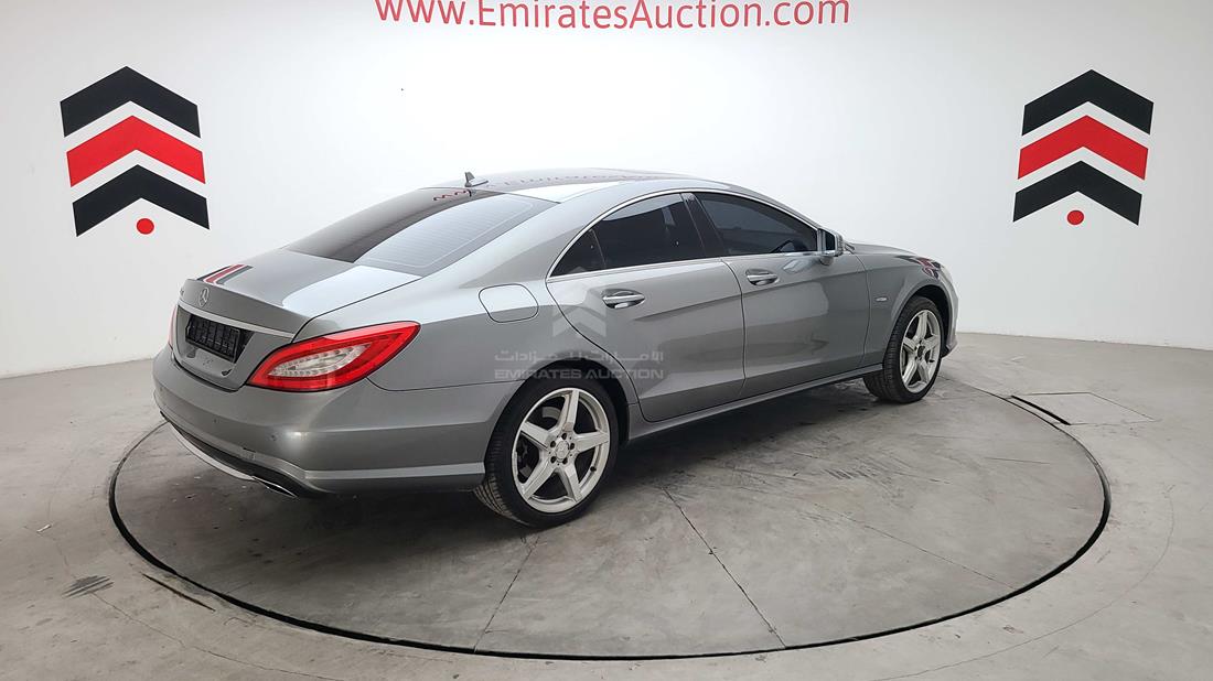 Photo 11 VIN: WDDLJ7DBXCA016290 - MERCEDES CLS 