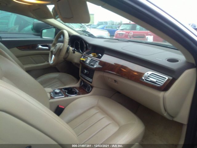 Photo 4 VIN: WDDLJ9BB8DA079422 - MERCEDES-BENZ CLS-CLASS 