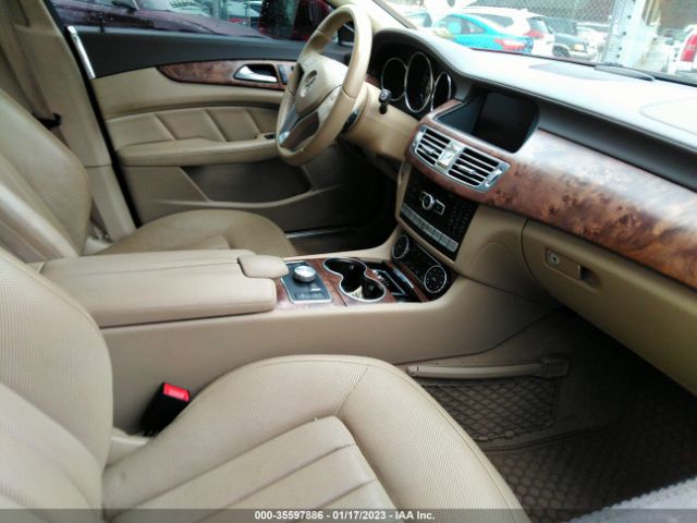 Photo 4 VIN: WDDLJ9BB8EA119659 - MERCEDES-BENZ CLS 550 