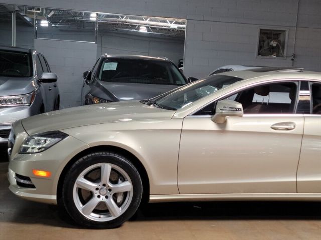 Photo 3 VIN: WDDLJ9BB9DA082314 - MERCEDES-BENZ CLS-CLASS 