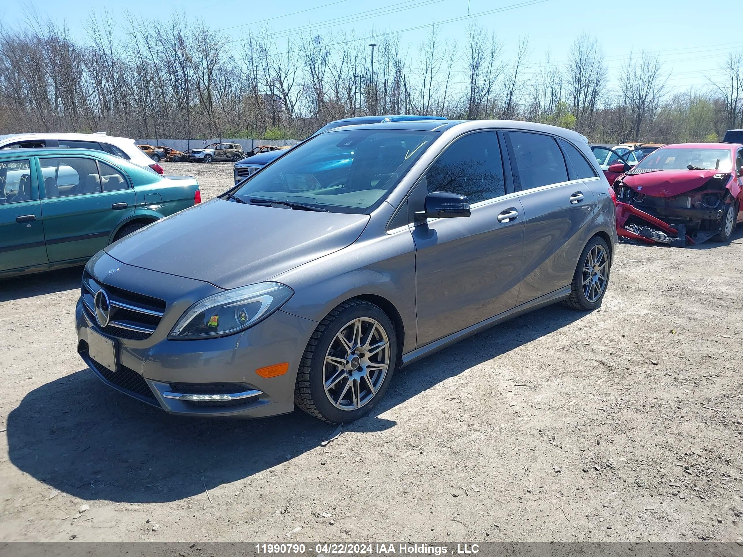 Photo 1 VIN: WDDMH4EB1EJ242329 - MERCEDES-BENZ NULL 