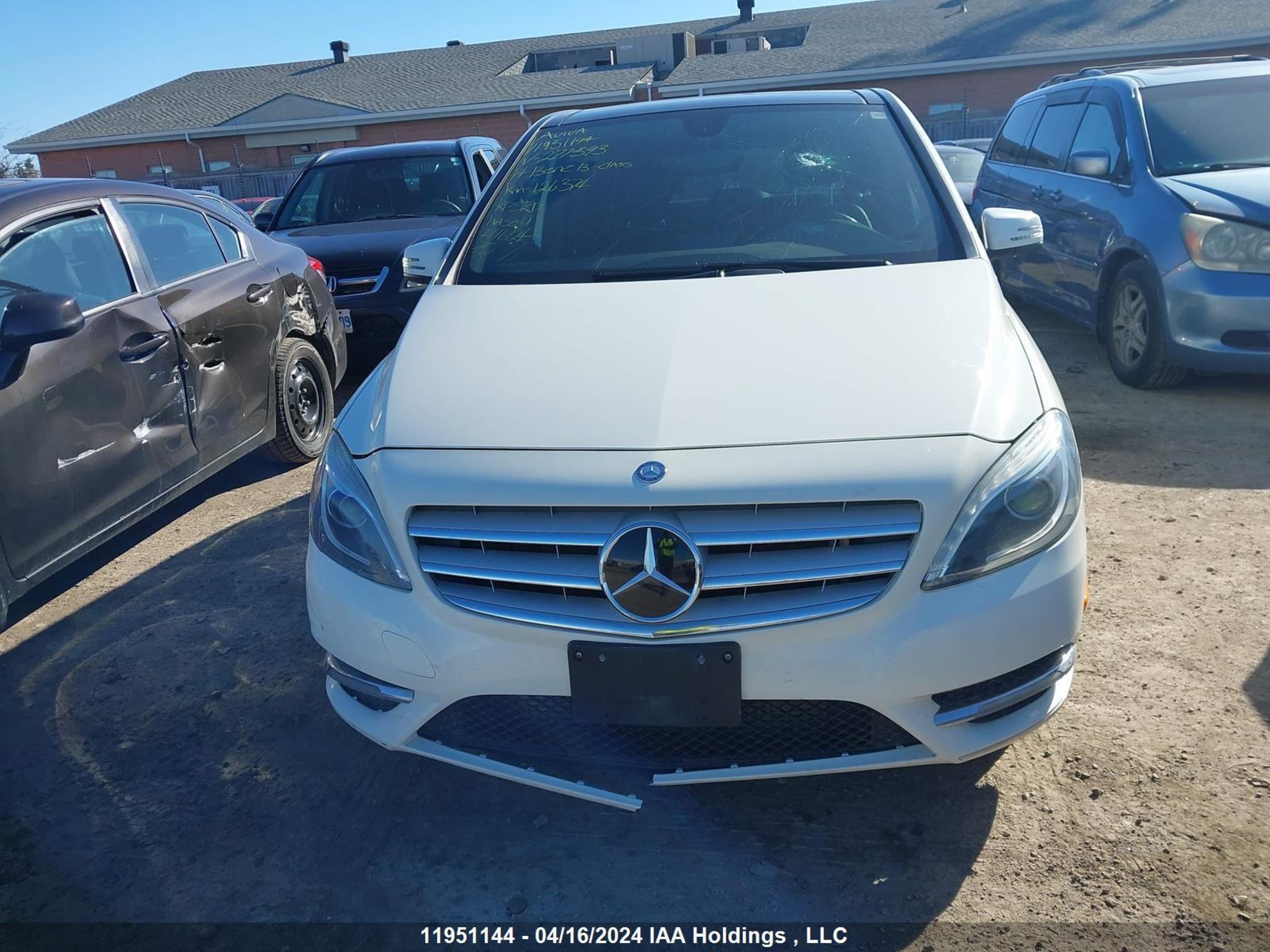 Photo 11 VIN: WDDMH4EB6EJ277593 - MERCEDES-BENZ B-KLASSE 