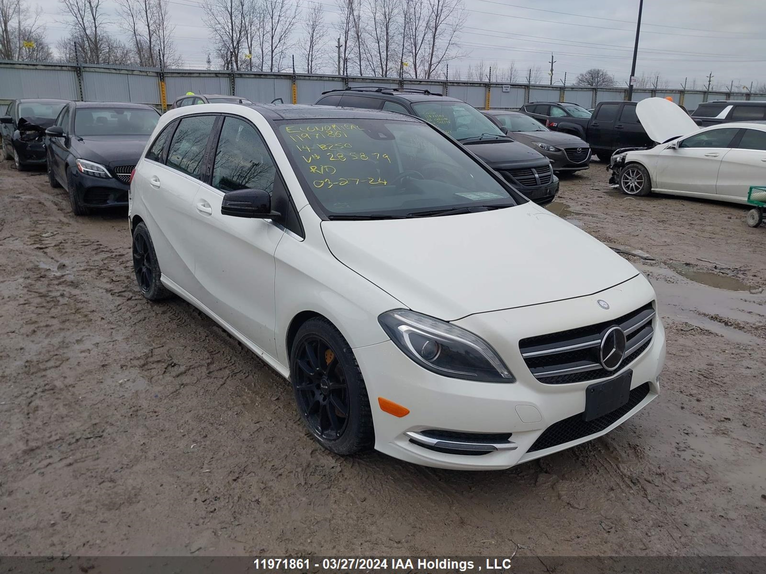 Photo 0 VIN: WDDMH4EB9EJ285879 - MERCEDES-BENZ NULL 