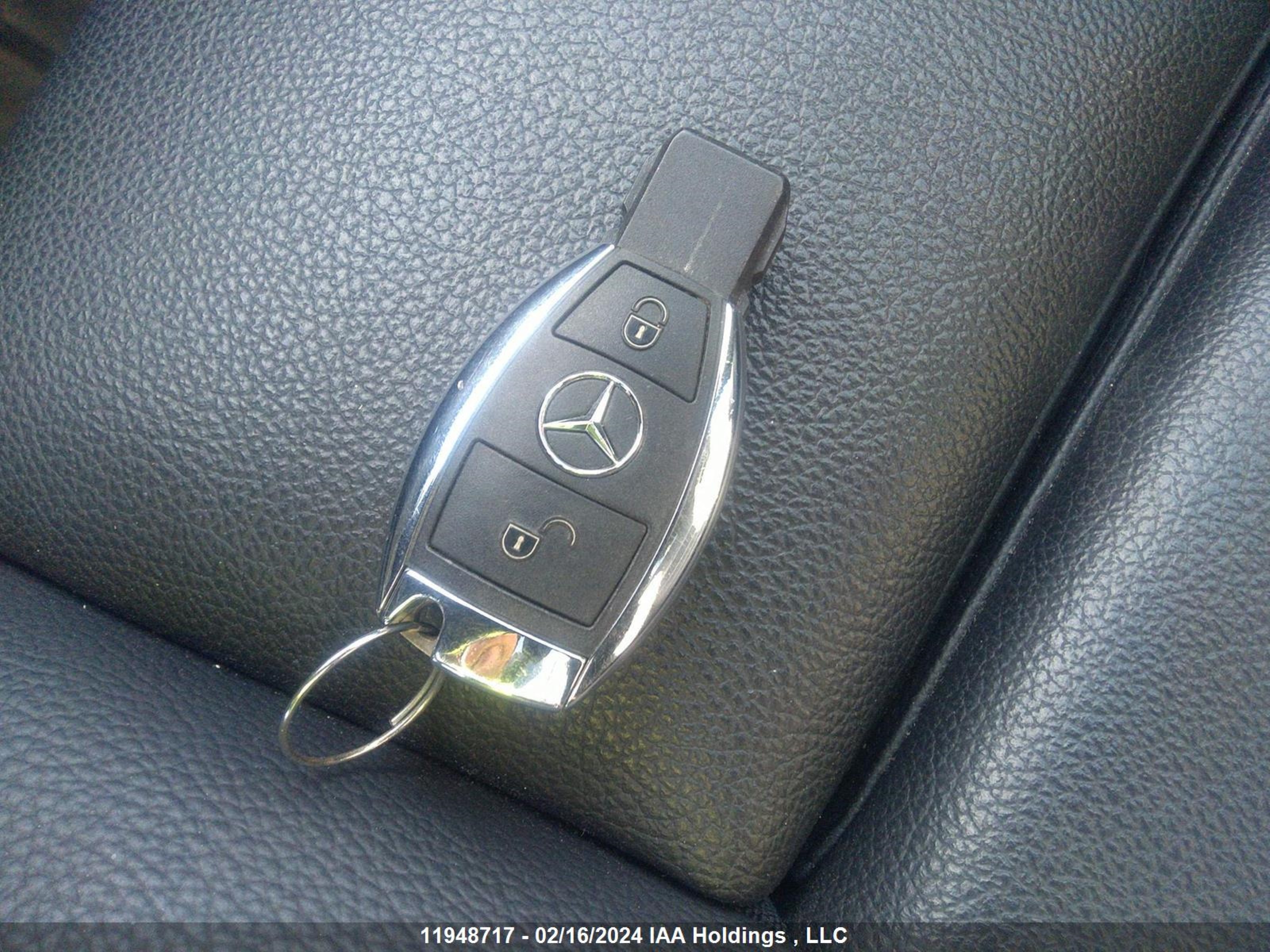 Photo 10 VIN: WDDMH4GB8JJ448061 - MERCEDES-BENZ NULL 