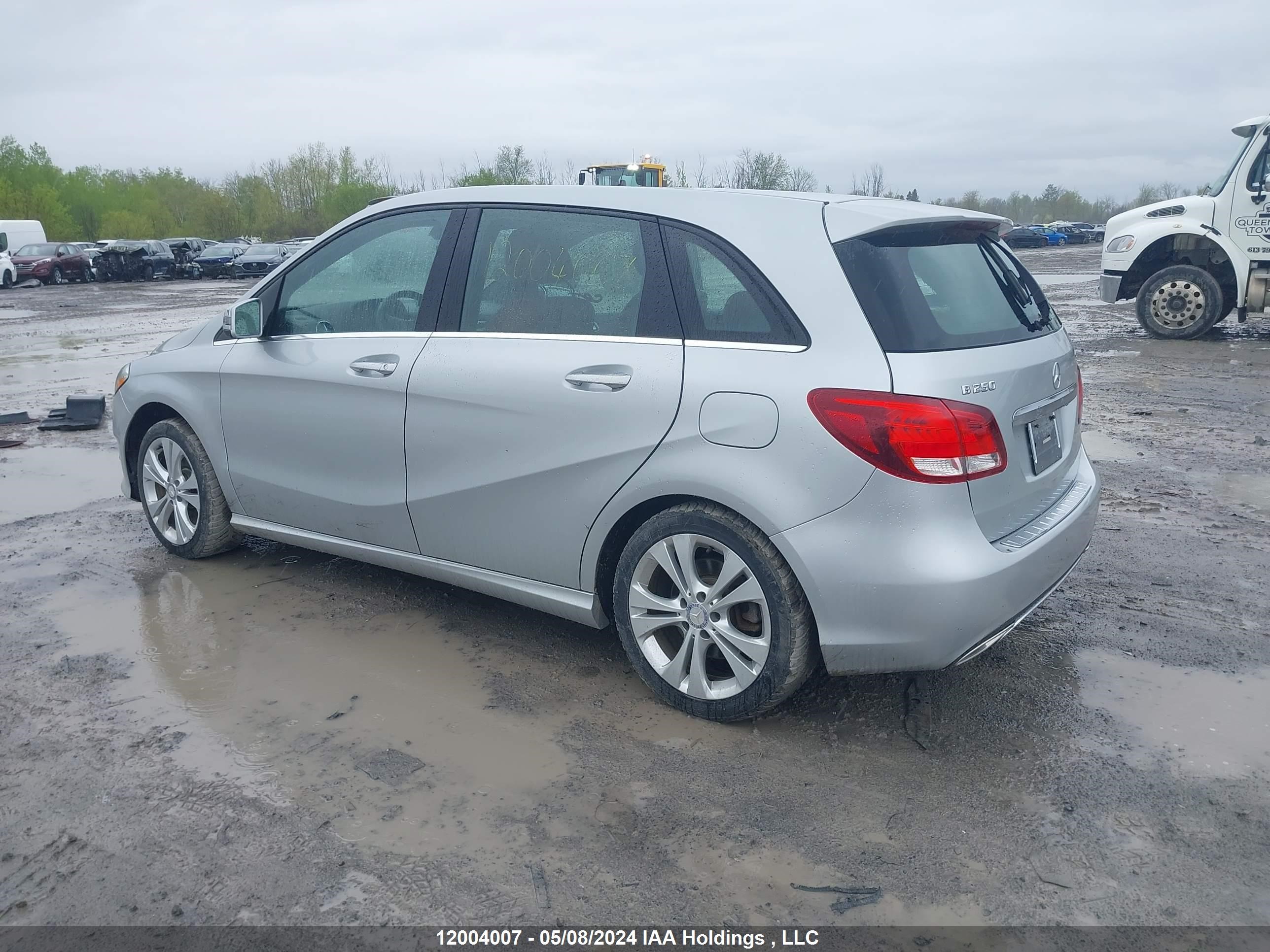 Photo 2 VIN: WDDMH4GBXFJ299093 - MERCEDES-BENZ B-KLASSE 