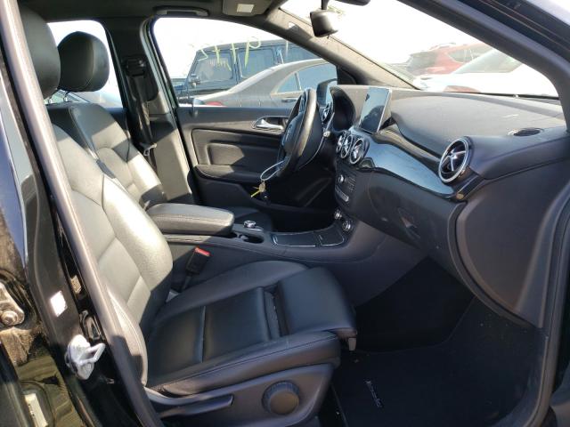 Photo 4 VIN: WDDMH4GBXGJ390818 - MERCEDES-BENZ B 250 4MAT 