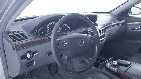 Photo 13 VIN: WDDNG56XX7A091095 - MERCEDES-BENZ S 350 