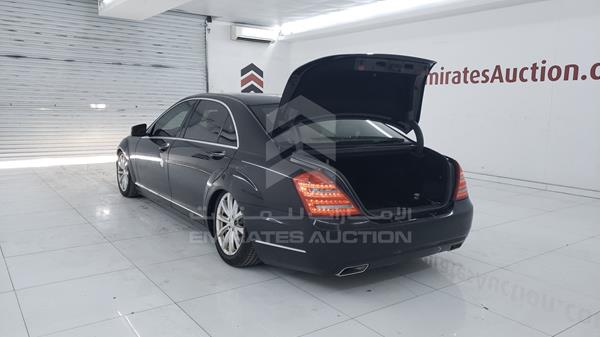 Photo 5 VIN: WDDNG5EB5AA311322 - MERCEDES-BENZ S 300 