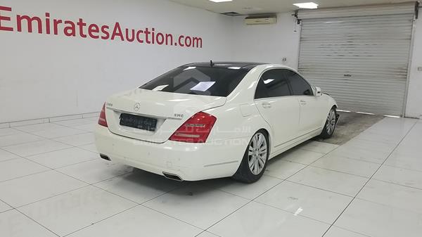 Photo 7 VIN: WDDNG5EBXAA327807 - MERCEDES-BENZ S 300 