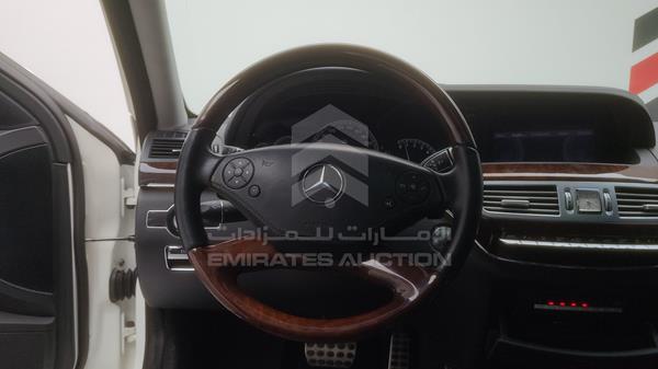 Photo 18 VIN: WDDNG5HB5CA478665 - MERCEDES-BENZ S 350 