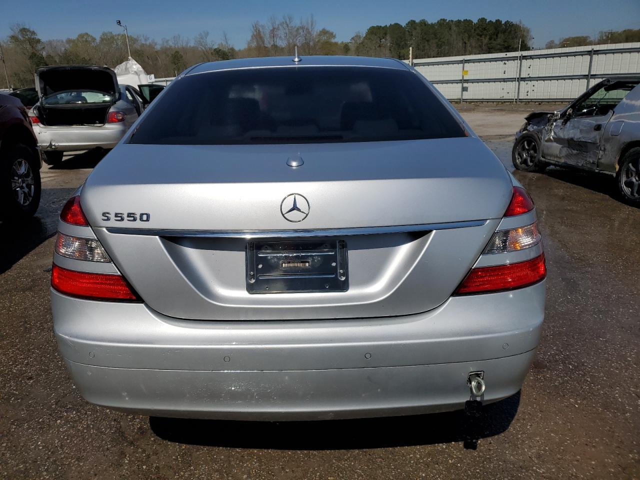 Photo 5 VIN: WDDNG71X07A058402 - MERCEDES-BENZ S 550 