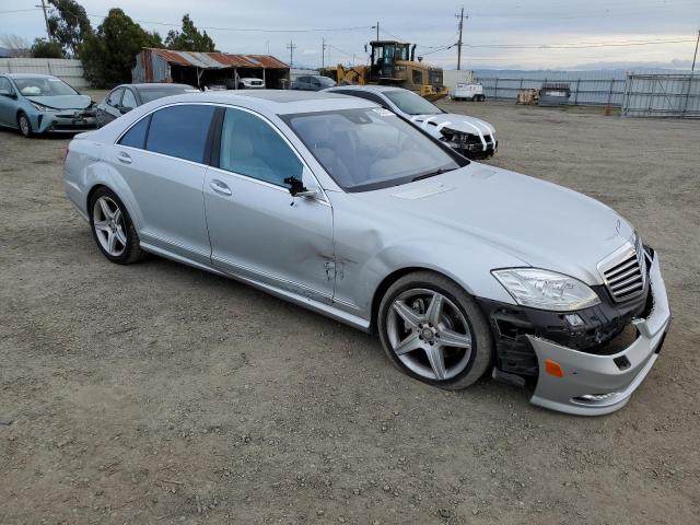 Photo 3 VIN: WDDNG7BB0BA368545 - MERCEDES-BENZ S-CLASS 