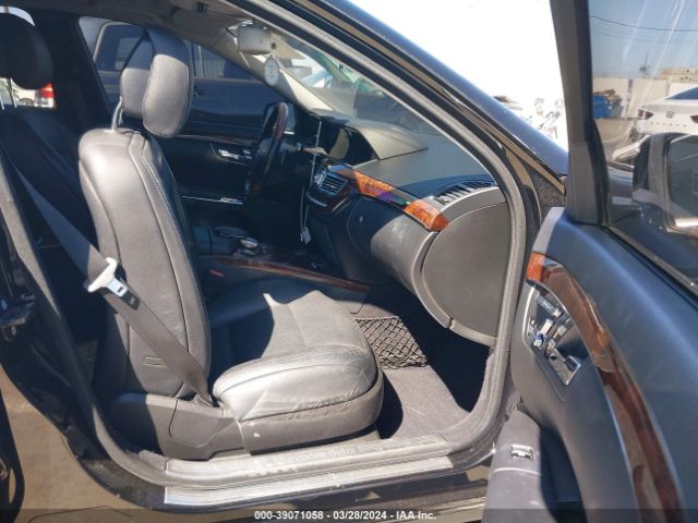 Photo 4 VIN: WDDNG7BB3BA361654 - MERCEDES-BENZ S 550 