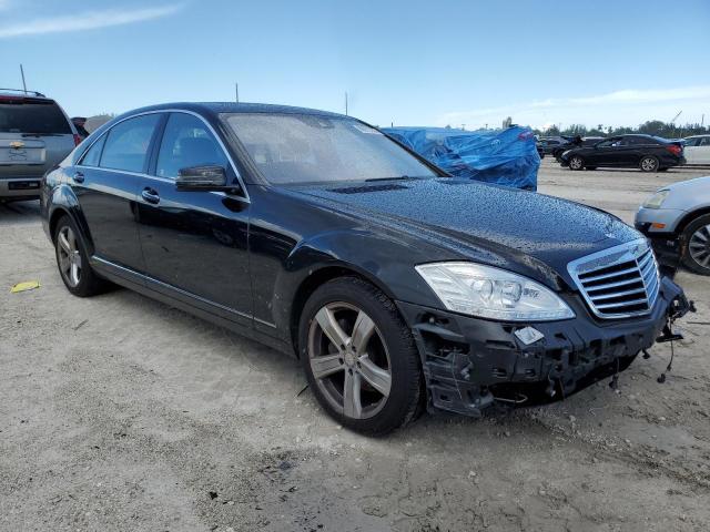 Photo 3 VIN: WDDNG7BB3BA388420 - MERCEDES-BENZ S 550 