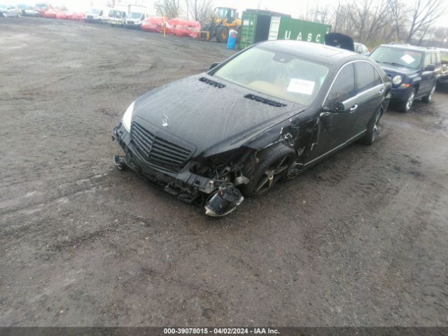 Photo 1 VIN: WDDNG7BB3BA388434 - MERCEDES-BENZ S 550 