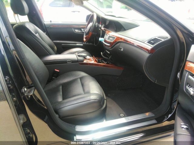 Photo 4 VIN: WDDNG7BB4AA333408 - MERCEDES-BENZ S-CLASS 