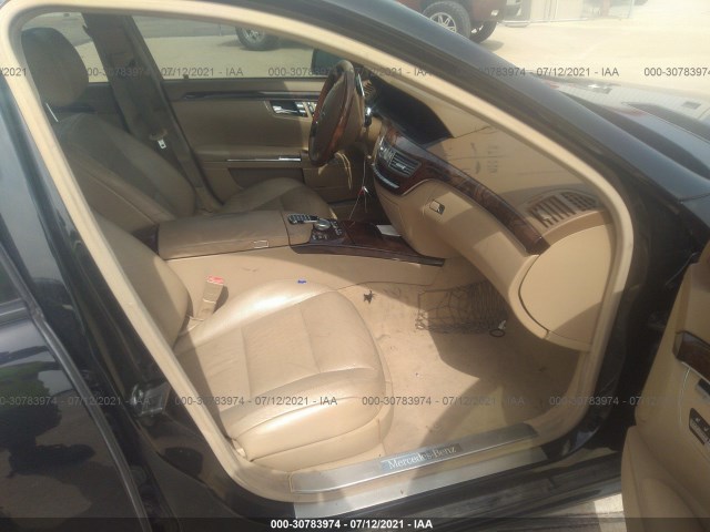 Photo 4 VIN: WDDNG7BB4BA367012 - MERCEDES-BENZ S-CLASS 