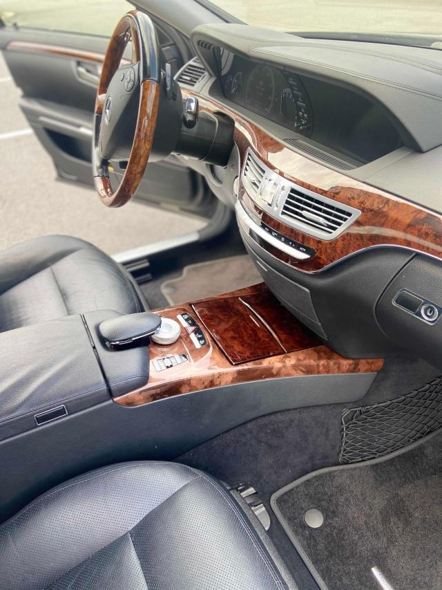 Photo 4 VIN: WDDNG7BB5AA303589 - MERCEDES-BENZ S550 