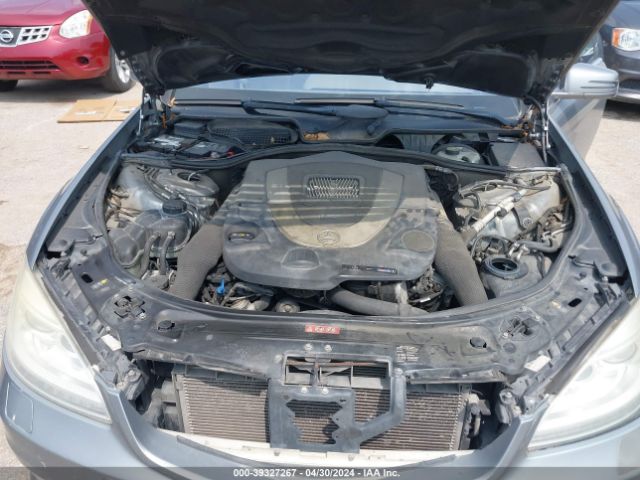 Photo 9 VIN: WDDNG7BB7AA313900 - MERCEDES-BENZ S 550 