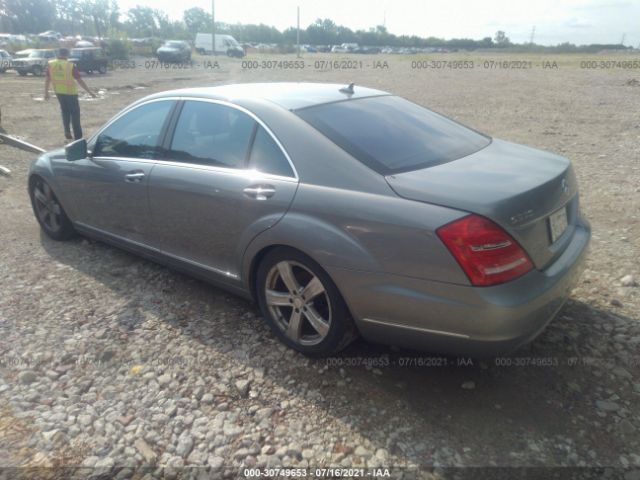 Photo 2 VIN: WDDNG7BB7BA388470 - MERCEDES-BENZ S-CLASS 