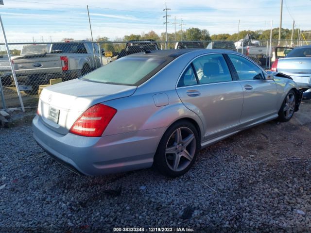 Photo 3 VIN: WDDNG7BB7BA407132 - MERCEDES-BENZ S 550 