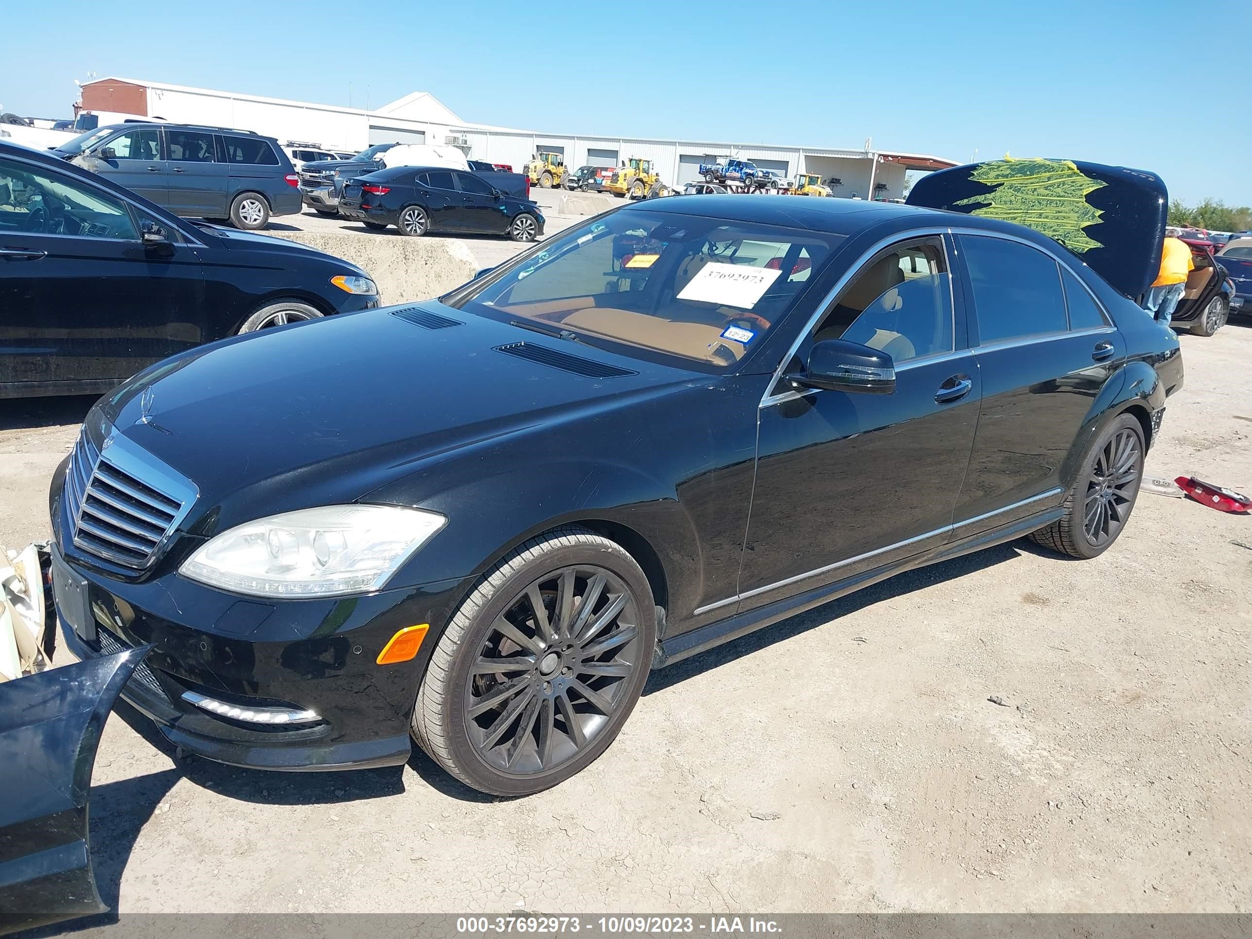 Photo 1 VIN: WDDNG7BB8BA363738 - MERCEDES-BENZ S-KLASSE 