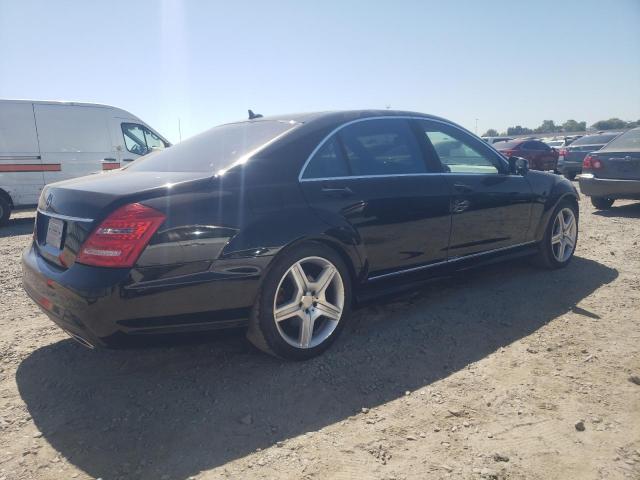 Photo 2 VIN: WDDNG7BB8BA411822 - MERCEDES-BENZ S 550 