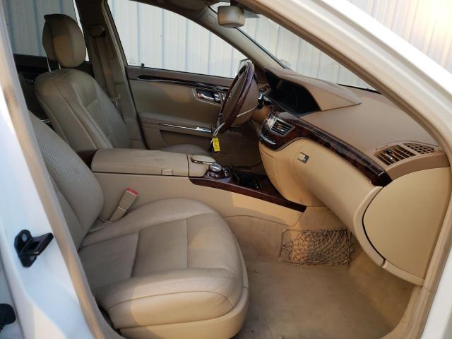 Photo 4 VIN: WDDNG7BB9AA350866 - MERCEDES-BENZ S 550 