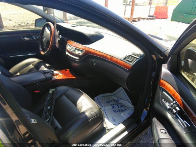 Photo 4 VIN: WDDNG7BB9BA394514 - MERCEDES-BENZ S-CLASS 