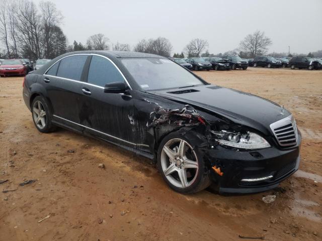 Photo 3 VIN: WDDNG7BBXBA388673 - MERCEDES-BENZ S 550 