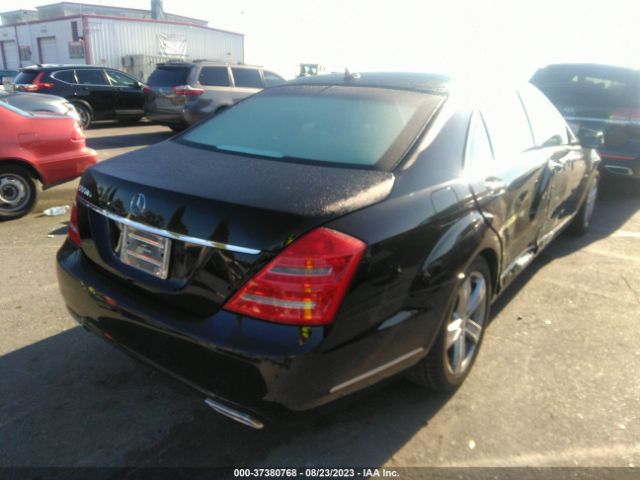 Photo 3 VIN: WDDNG7DB1CA435801 - MERCEDES-BENZ S-CLASS 