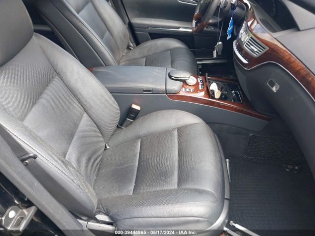 Photo 4 VIN: WDDNG7DB1CA463775 - MERCEDES-BENZ S 550 