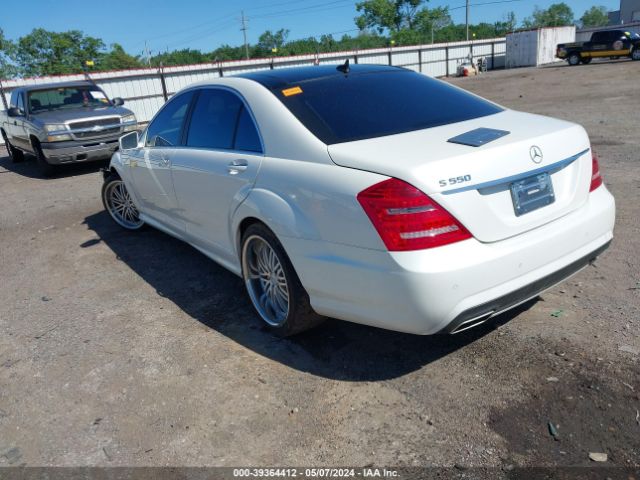 Photo 2 VIN: WDDNG7DB2DA508272 - MERCEDES-BENZ S 550 