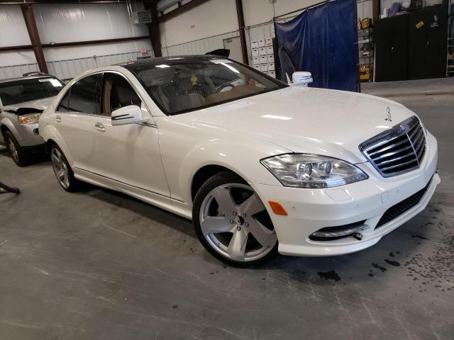 Photo 3 VIN: WDDNG7DB2DA518350 - MERCEDES-BENZ S 550 